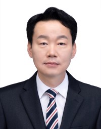 김찬공